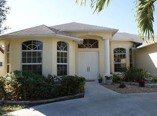 2112 SE 2nd St, Cape Coral, FL 33990
