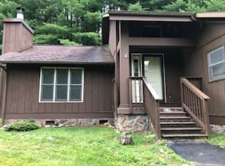 660 Woodland Dr, Appalachia, VA 24216
