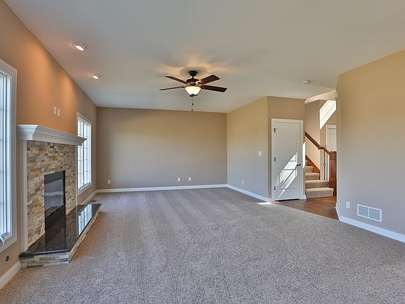 3rd image of 9000 W 97th Pl