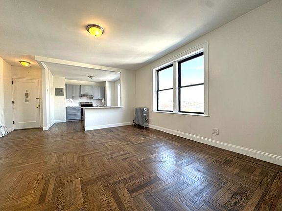 3rd image of 607 Grandview Ave APT 4E