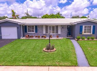 7505 Roosevelt St, Hollywood, FL 33024