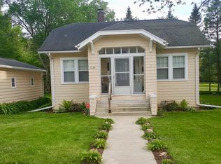 1124 Long St, Dixon, IL 61021