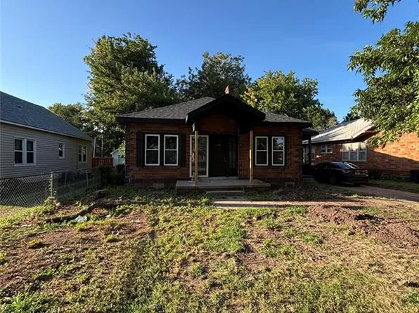707 W Grand Ave, Ponca City, OK 74601