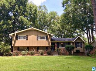 3425 Loch Ridge Dr, Birmingham, AL 35216