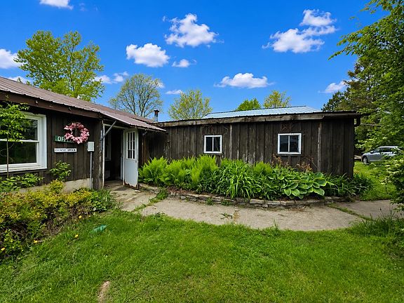 5th image of 148 Pray Rd