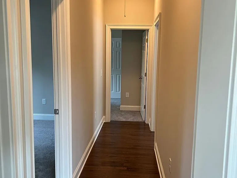 402 Prosperity Ave — Photo 9
