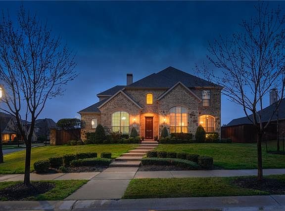 2nd image of 2339 Round Mountain Cir