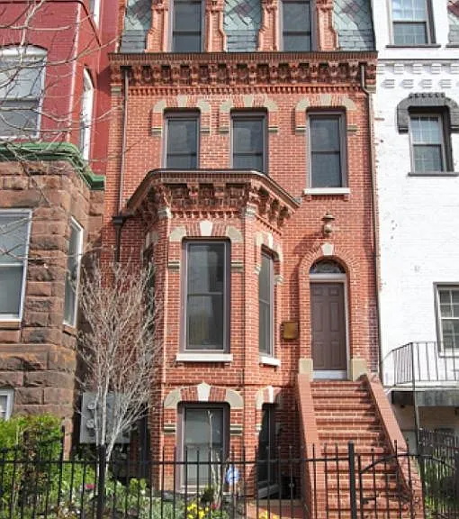 909 T St NW — Photo 1