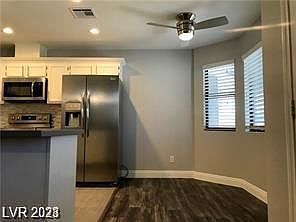 5th image of 1108 Observation Dr #202-1