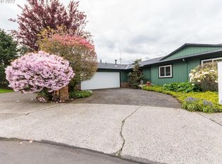 2845 NE 17th St, Gresham, OR 97030