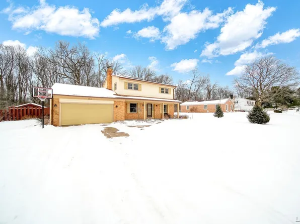 1214 Hampton Dr, Jackson, MI 49203