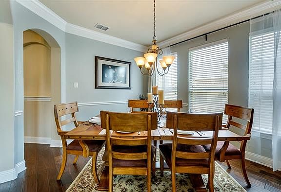 5th image of 2622 Kingsford Ln
