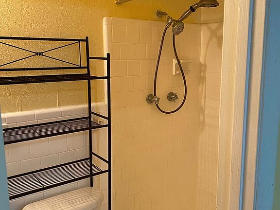 2nd image of 2020 Continental Ave APT 102