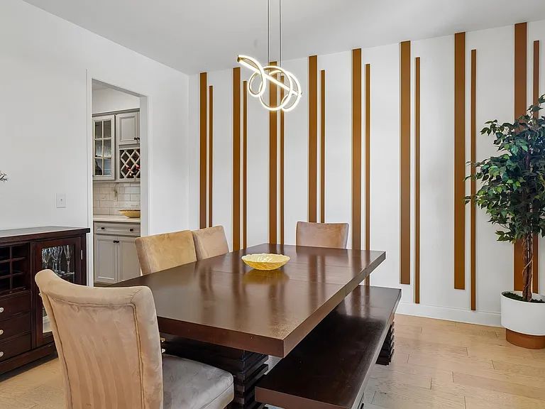 222 Rosemary Way — Photo 3