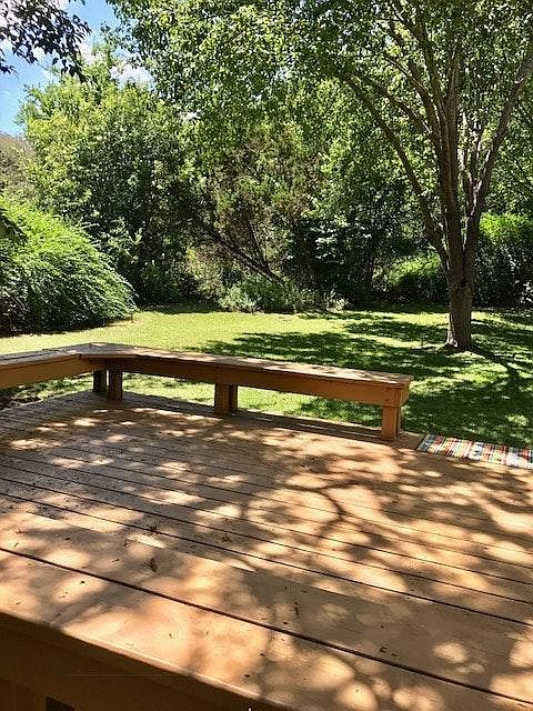 Private deck with built in bench sitting~ privacy and tranquilty abound