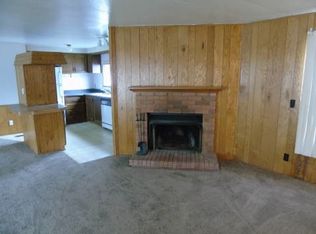 201 Ponderosa Trl S, Belleville, MI 48111