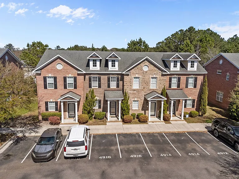 4916 Exton Park Loop — Photo 32