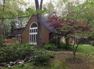 8 Shady Ln, Falmouth, ME 04105