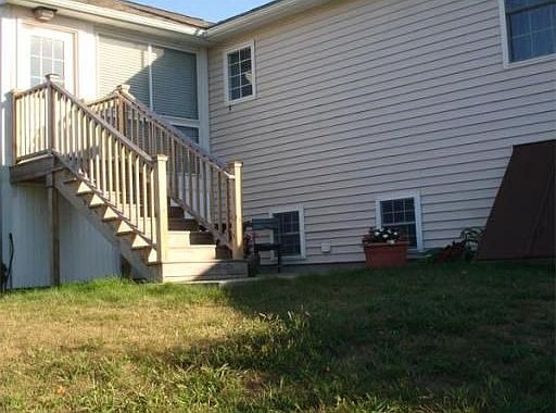 4th image of 17 Bryant Ln