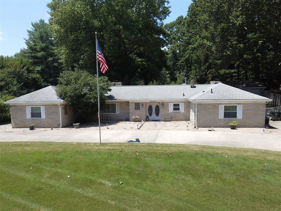 1st image of 5555 Lindenwood Ln