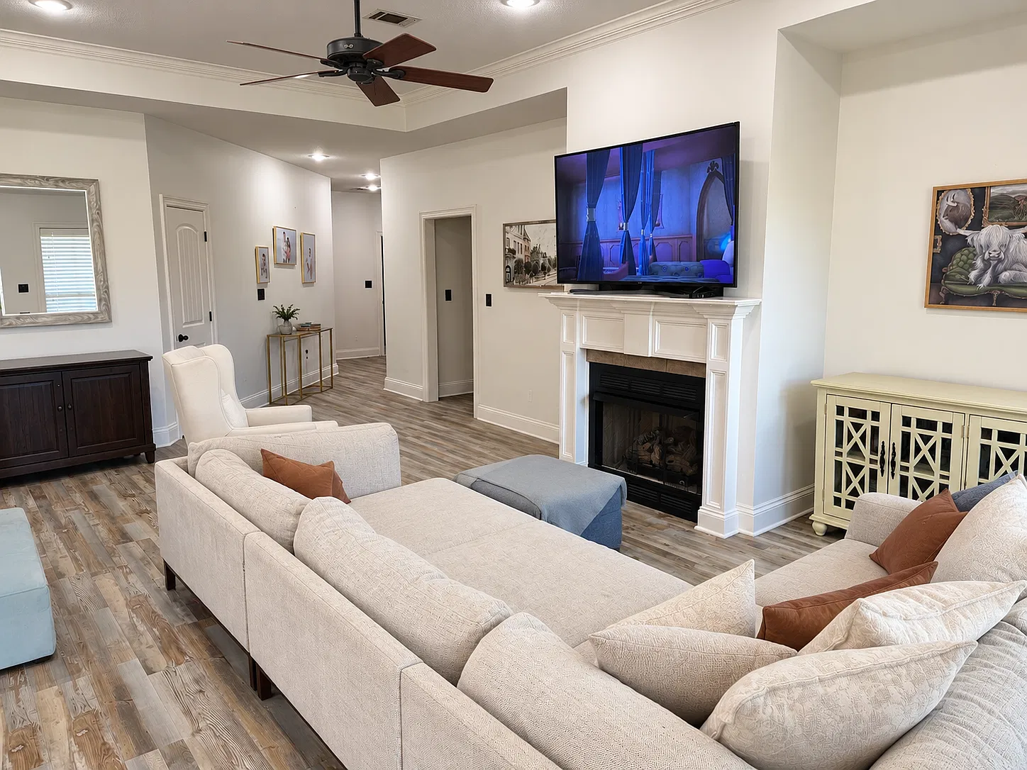 3 bed, 1804 sqft, $2,450 — Photo 3