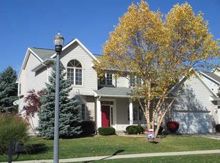 6619 White Clover Dr, East Lansing, MI