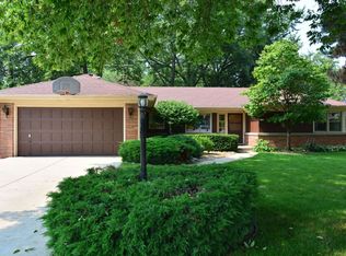 7237 N Lombardy Rd, Milwaukee, WI 53217