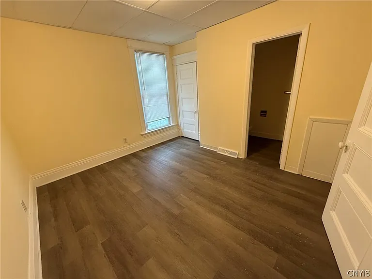416 Danforth St #1F — Photo 4