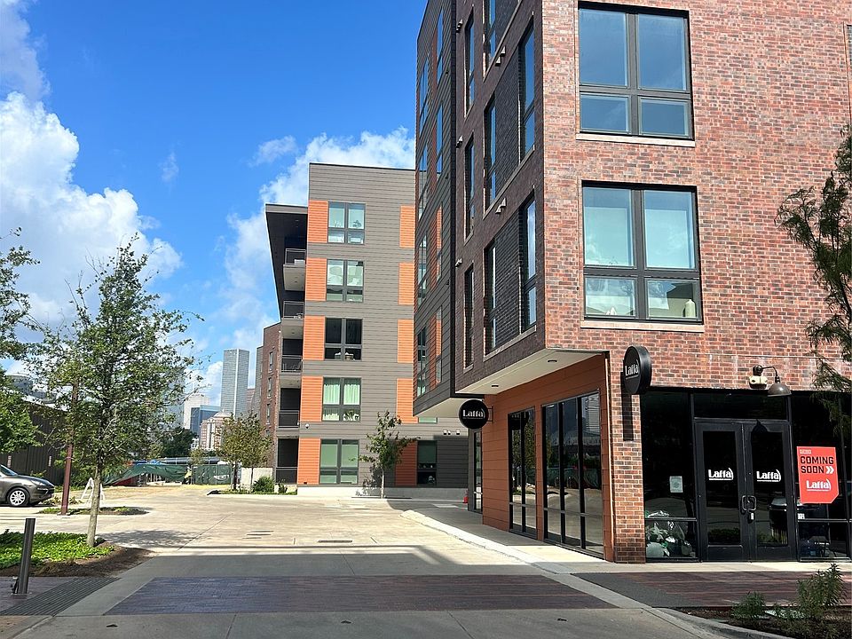 2nd image of 2406 Delano St