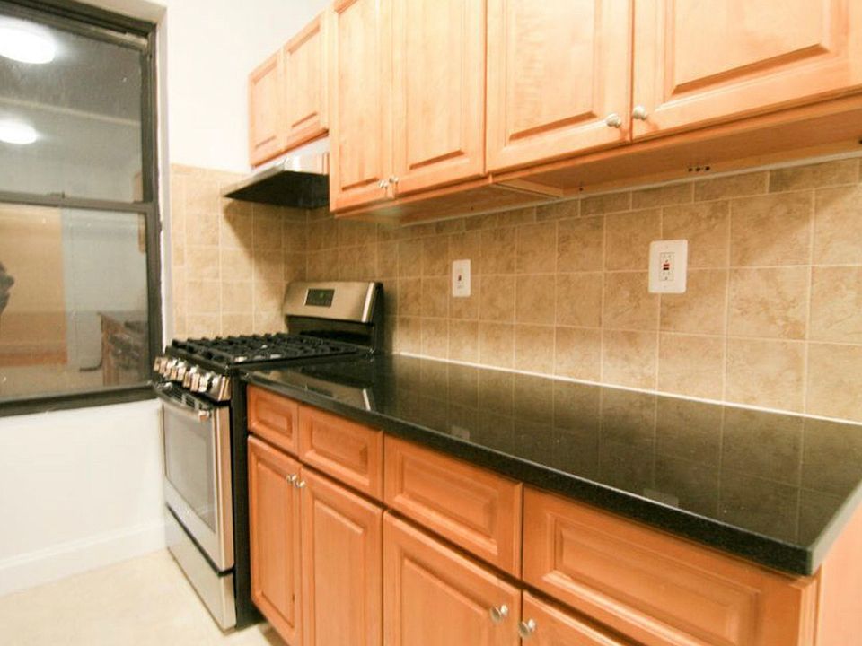 1st image of 32-06 29th St #5B