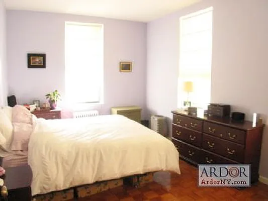 Rented by ArdorNY | media 6