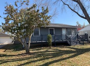 441 Elder Ln NW, Cedar Rapids, IA 52405