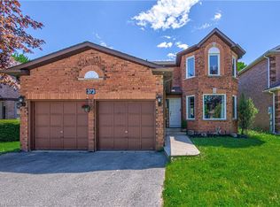 373 Saginaw Pkwy, Cambridge, ON N1T1M5