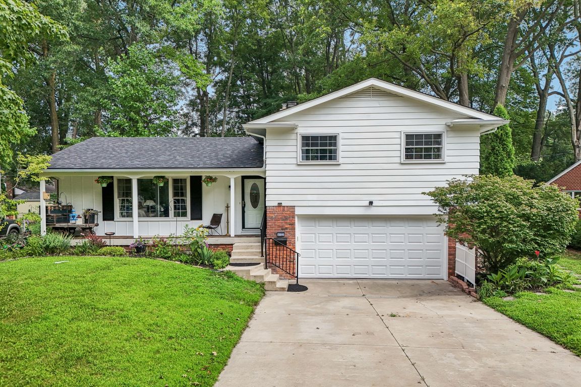 Briarcrest Rd-S0508-007.jpg