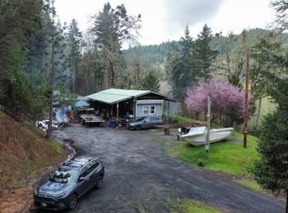 326 Rice Creek Rd, Winston, OR 97496