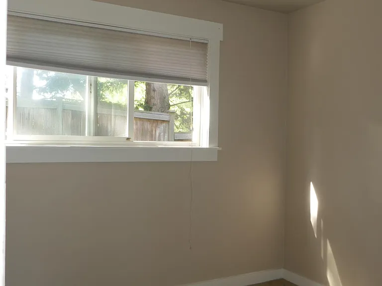 bedroom with nice shades