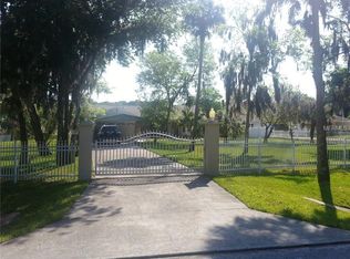 2021 67th Street Ct E, Bradenton, FL 34208