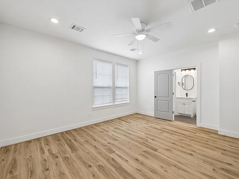 2749 Redrock St #B — Photo 16