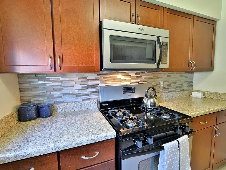 Mount Vernon Square Apartment Homes — Photo 7