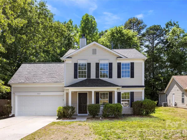 9713 Aviary Hill Way, Charlotte, NC 28214