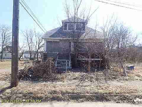 9344 Chapin