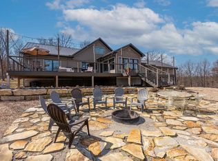 31550 Walsh Pl, Edwards, MO 65326