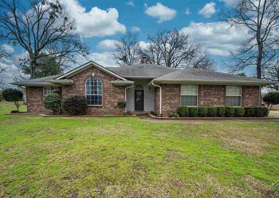 1st image of 13813 Birchwood Cir