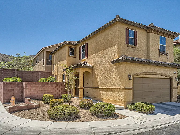 3811 Total Eclipse St — Photo 1