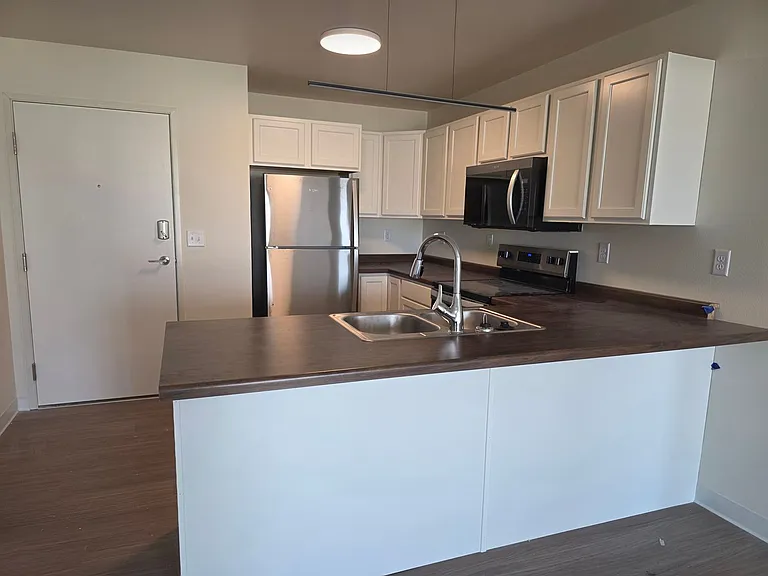 Rail10 Lofts — Photo 117