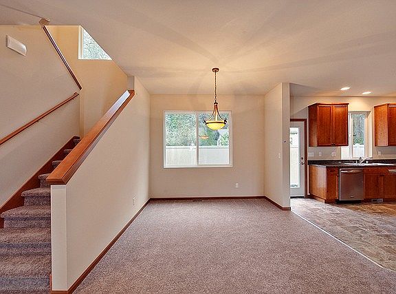 2nd image of 160180 6th Ave SE