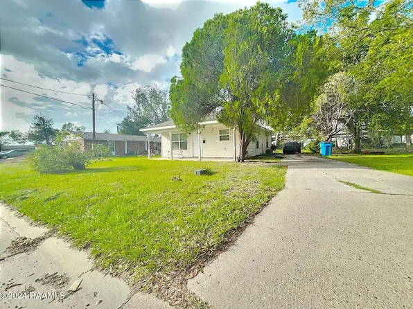 750 Utah St, Berwick, LA 70342