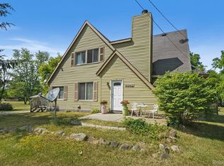 9340 W Grand River Rd, Fowlerville, MI 48836