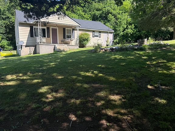 2nd image of 2305 Harris Rd