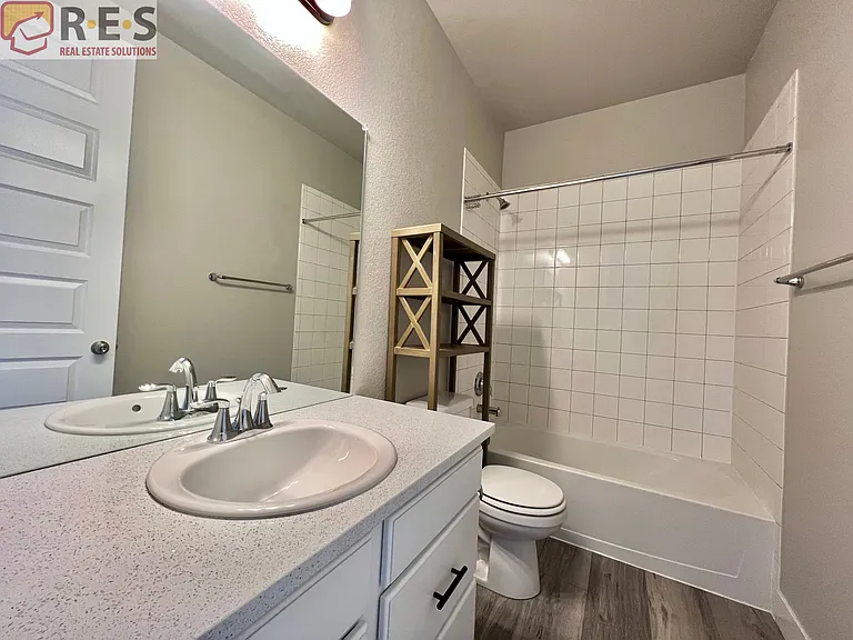 6833 Decatur St — Photo 15